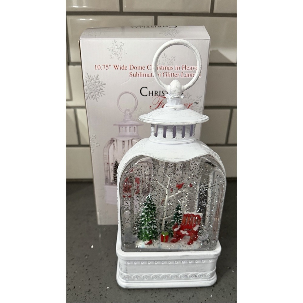 NEW White Lighted Water SNow Globe Lantern Cardinals LED Christmas Holiday Decor